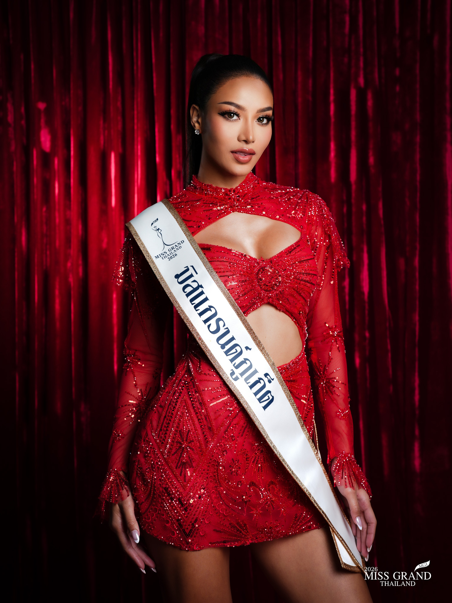 ไอลิน แนบสุข