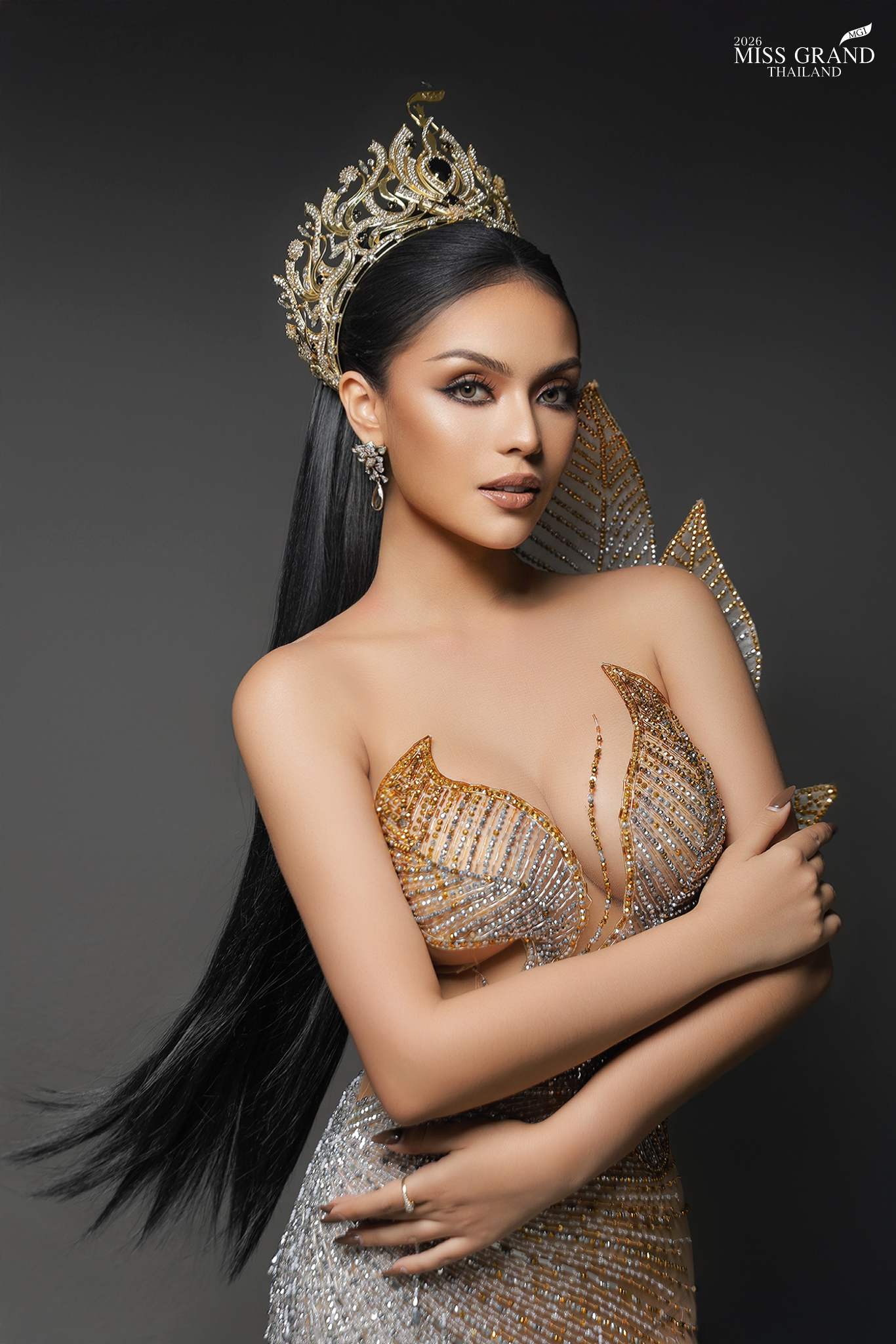 อซุนทีน่า ชูศักดิ์