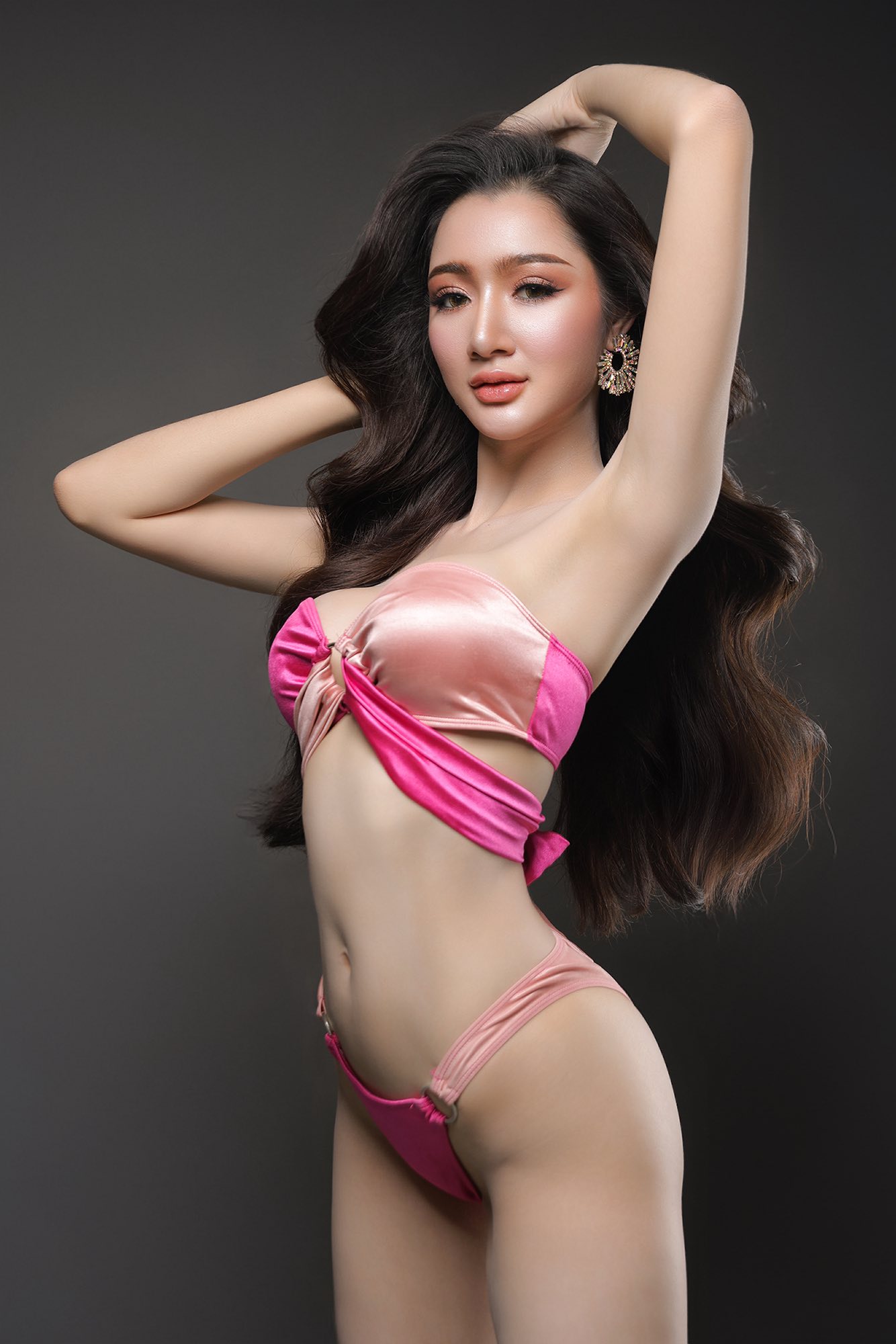 กชกร พลชู